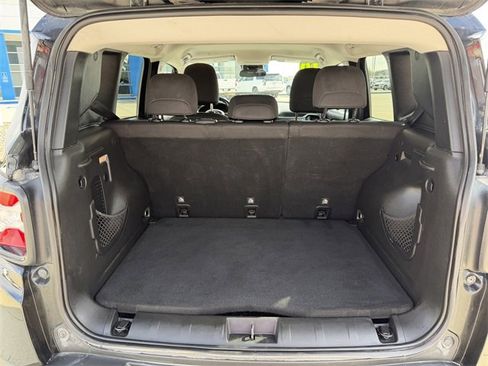 Used 2020 Jeep Renegade Altitude image 28