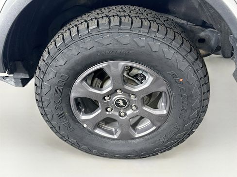 Used 2025 Ford Bronco Big Bend AWD/4WD image 11