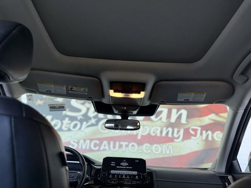 Used 2022 Nissan Pathfinder Platinum w/ Cargo Package image 28