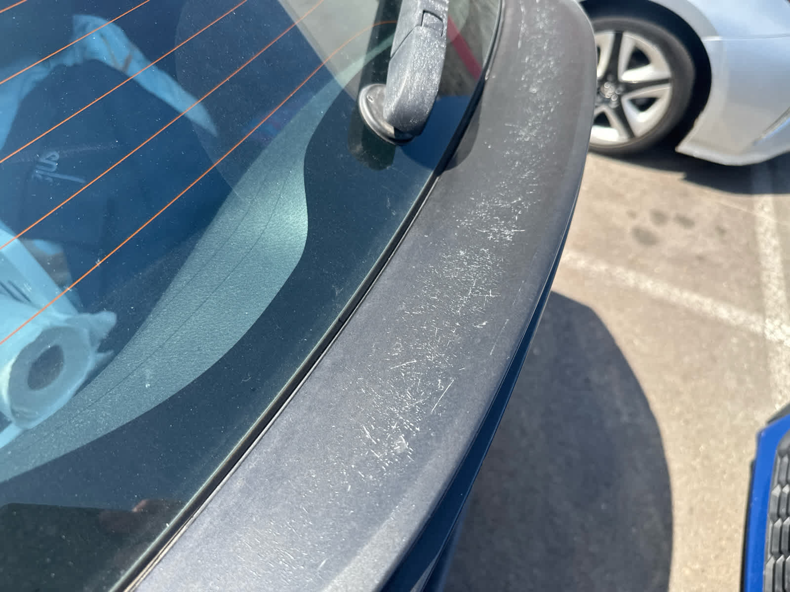 Used 2018 Toyota C-HR XLE FWD image 10