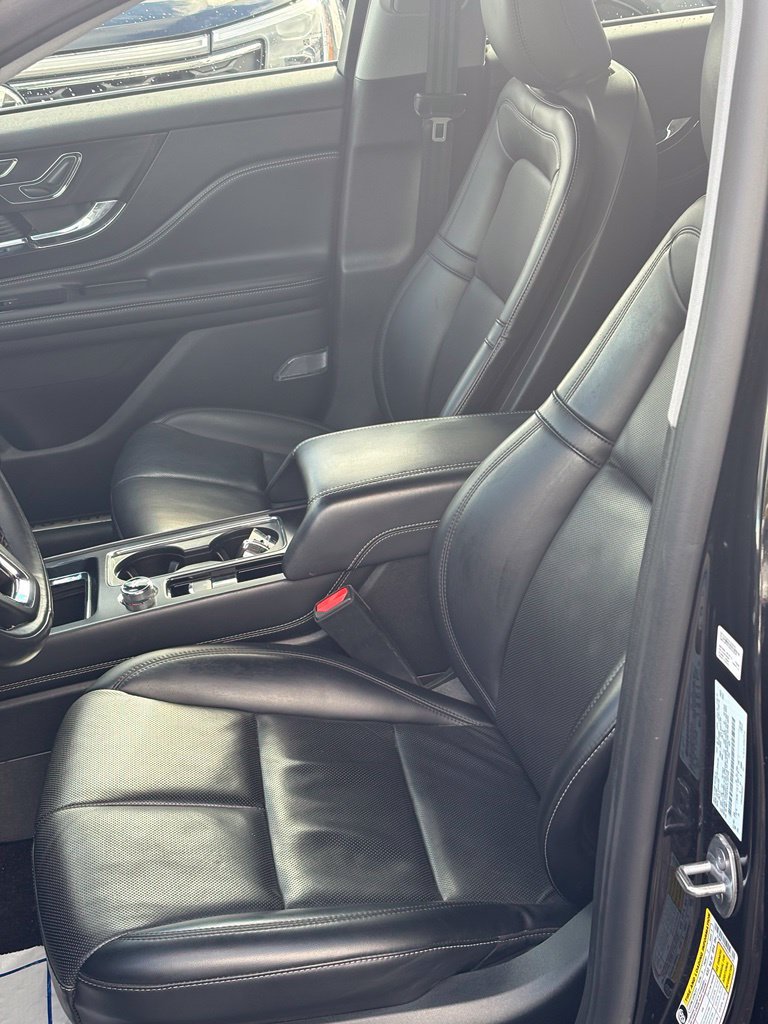 Certified 2022 Lincoln Corsair AWD w/ Premium Package image 11