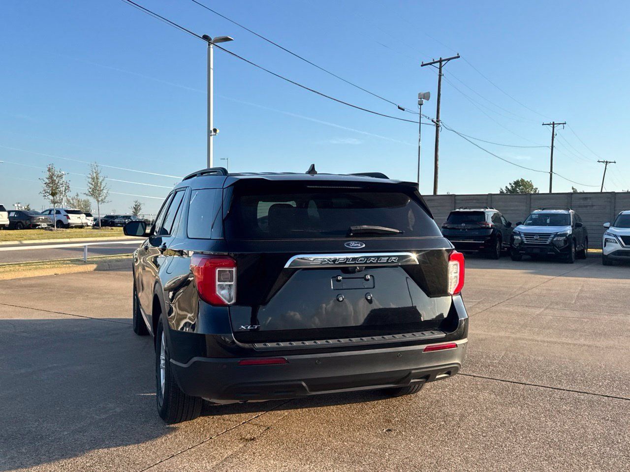 Used 2022 Ford Explorer XLT RWD image 18