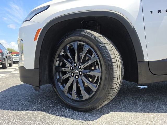 Used 2022 Chevrolet Traverse RS FWD image 40
