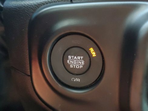 Used 2022 Jeep Wrangler Unlimited Sport AWD/4WD image 24