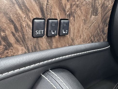 Used 2023 INFINITI QX80 Premium Select w/ Cargo Package image 30