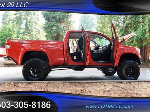 Used 2016 Toyota Tundra SR5 w/ TRD Off Road Package AWD/4WD image 28