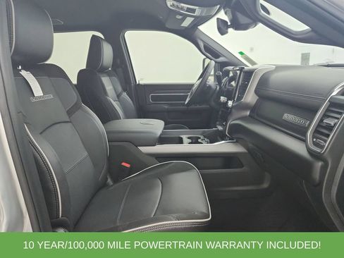 New 2026 RAM 2500 Laramie w/ Night Edition AWD/4WD image 33