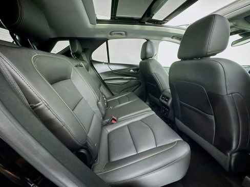 Used 2018 Chevrolet Equinox Premier image 37