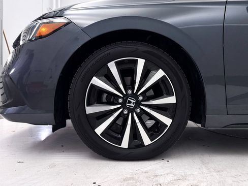 Used 2024 Honda Civic EX-L image 14
