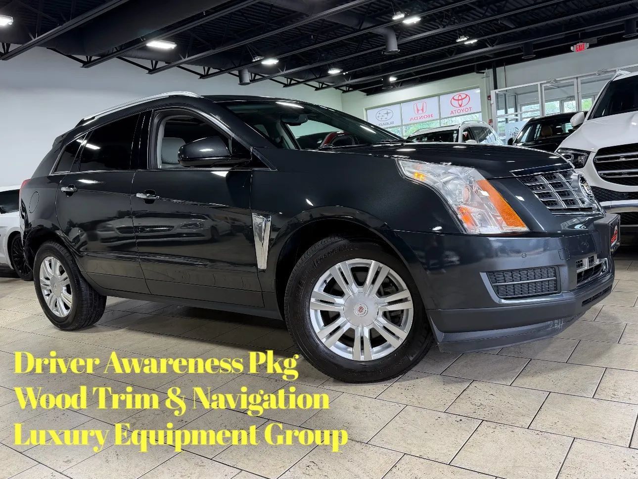 Used 2015 Cadillac SRX Luxury w/ Driver Awareness Package AWD/4WD image 1