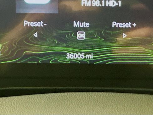 Used 2022 Jeep Grand Cherokee Overland w/ Advanced Protech Group III image 49