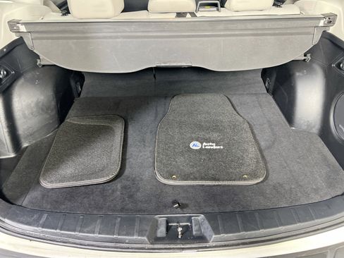 Used 2021 Subaru Forester Limited image 27