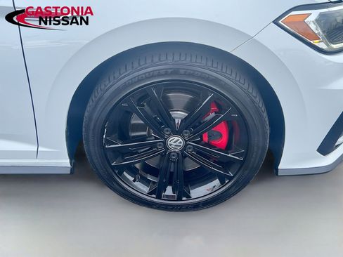 Used 2020 Volkswagen Jetta GLI Autobahn image 38