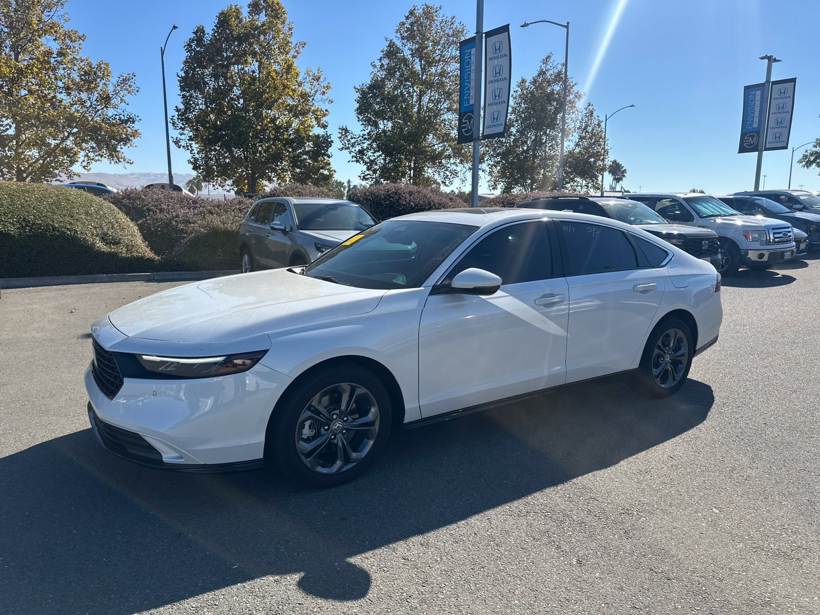 Used 2026 Honda Accord EX-L image 5