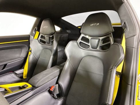 Used 2024 Porsche 911 GT3 RWD image 5