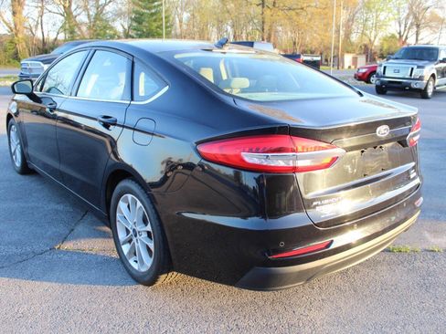 Used 2019 Ford Fusion SE image 6