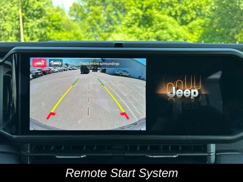 Used 2024 Jeep Wrangler Unlimited Rubicon 4xe w/ Technology Group AWD/4WD image 24