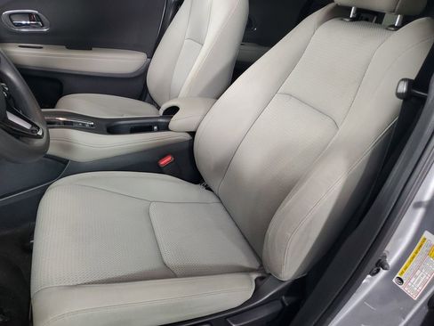 Used 2021 Honda HR-V EX image 12