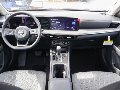 New 2026 Nissan Kicks SV AWD/4WD image 6