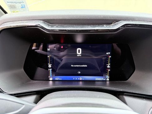 Used 2023 Chevrolet Colorado LT w/ LT Convenience Package II image 15