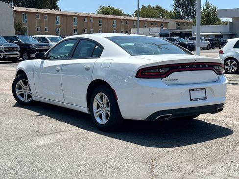 Used 2021 Dodge Charger SXT w/ Leather Interior Group image 5
