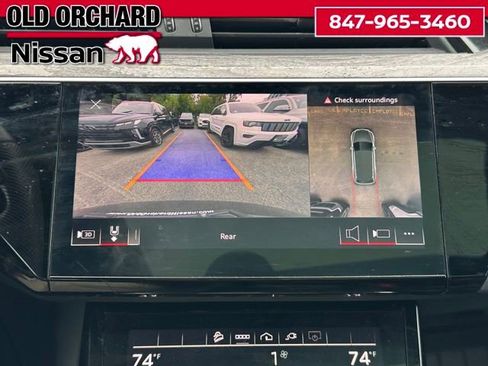 Used 2022 Audi e-tron S Premium Plus image 12