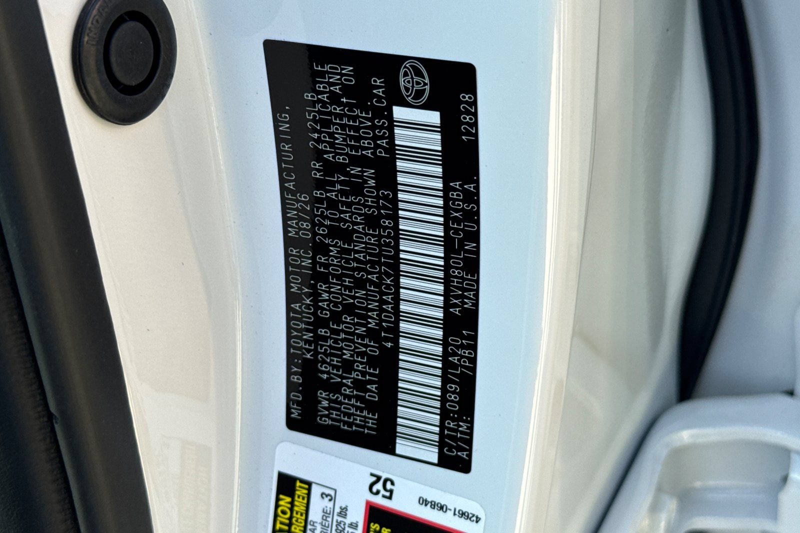 Used 2026 Toyota Camry XLE w/ Premium Package FWD image 28