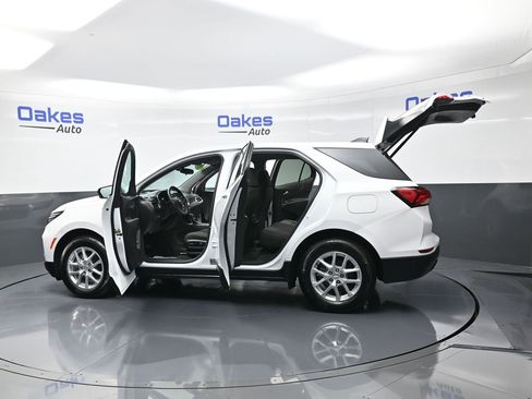 Used 2024 Chevrolet Equinox LT w/ LPO, Floor Liner Package image 58