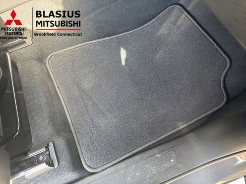 Used 2023 Jeep Grand Cherokee Altitude AWD/4WD image 41