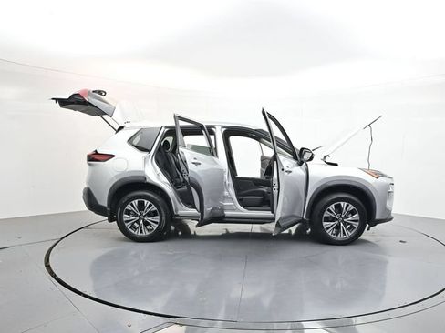 Used 2023 Nissan Rogue SV FWD image 46