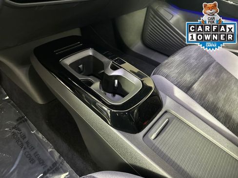 Used 2022 Volkswagen ID.4 Pro image 24