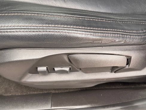 Used 2013 Chevrolet Equinox LS FWD image 12