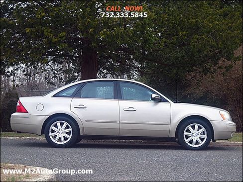 Used 2006 Ford Five Hundred Limited image 5
