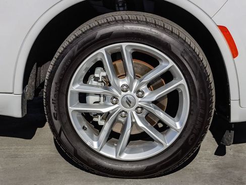 Used 2023 Dodge Durango GT AWD/4WD image 11