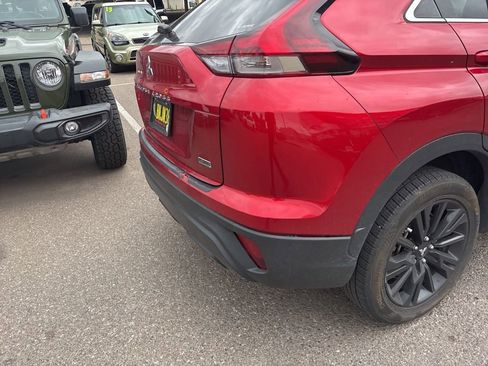 Used 2023 Mitsubishi Eclipse Cross LE AWD/4WD image 11