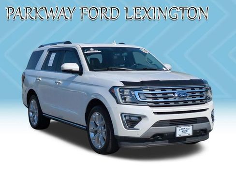 Used 2019 Ford Expedition Limited w/ Equipment Group 302A AWD/4WD image 7