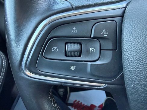 Used 2020 Buick Encore GX Select w/ Sport Touring Package FWD image 19