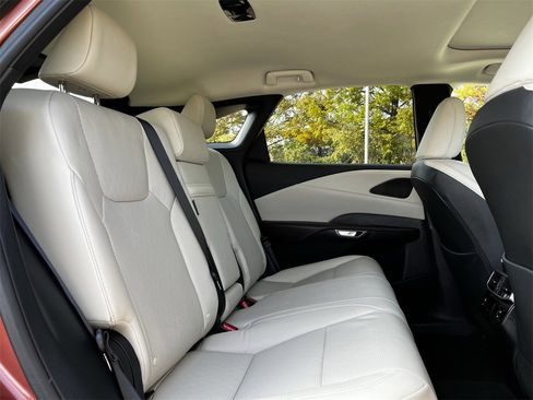 Used 2023 Lexus RX 350 image 27