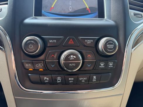 Used 2018 Jeep Grand Cherokee Limited RWD image 31