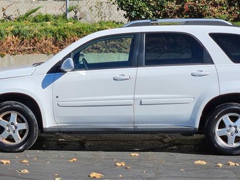 Used 2006 Pontiac Torrent AWD w/ Preferred Package image 2