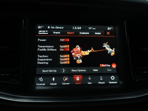 Used 2018 Dodge Challenger SRT Hellcat RWD image 59