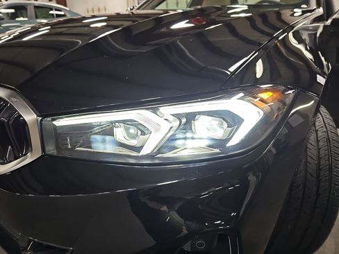 Certified 2025 BMW 330i Sedan w/ Premium Package image 32