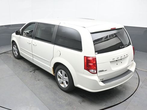 Used 2013 Dodge Grand Caravan SE image 20