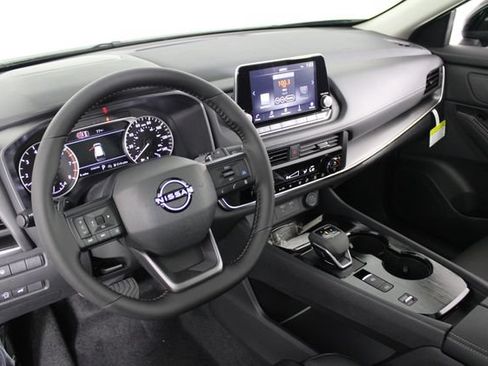 New 2026 Nissan Rogue Dark Armor FWD image 15