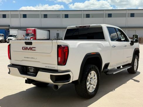 Used 2022 GMC Sierra 2500 Denali AWD/4WD image 8