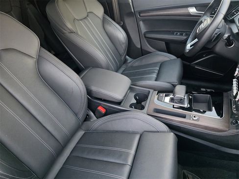 Used 2025 Audi Q5 2.0T Premium Plus image 11