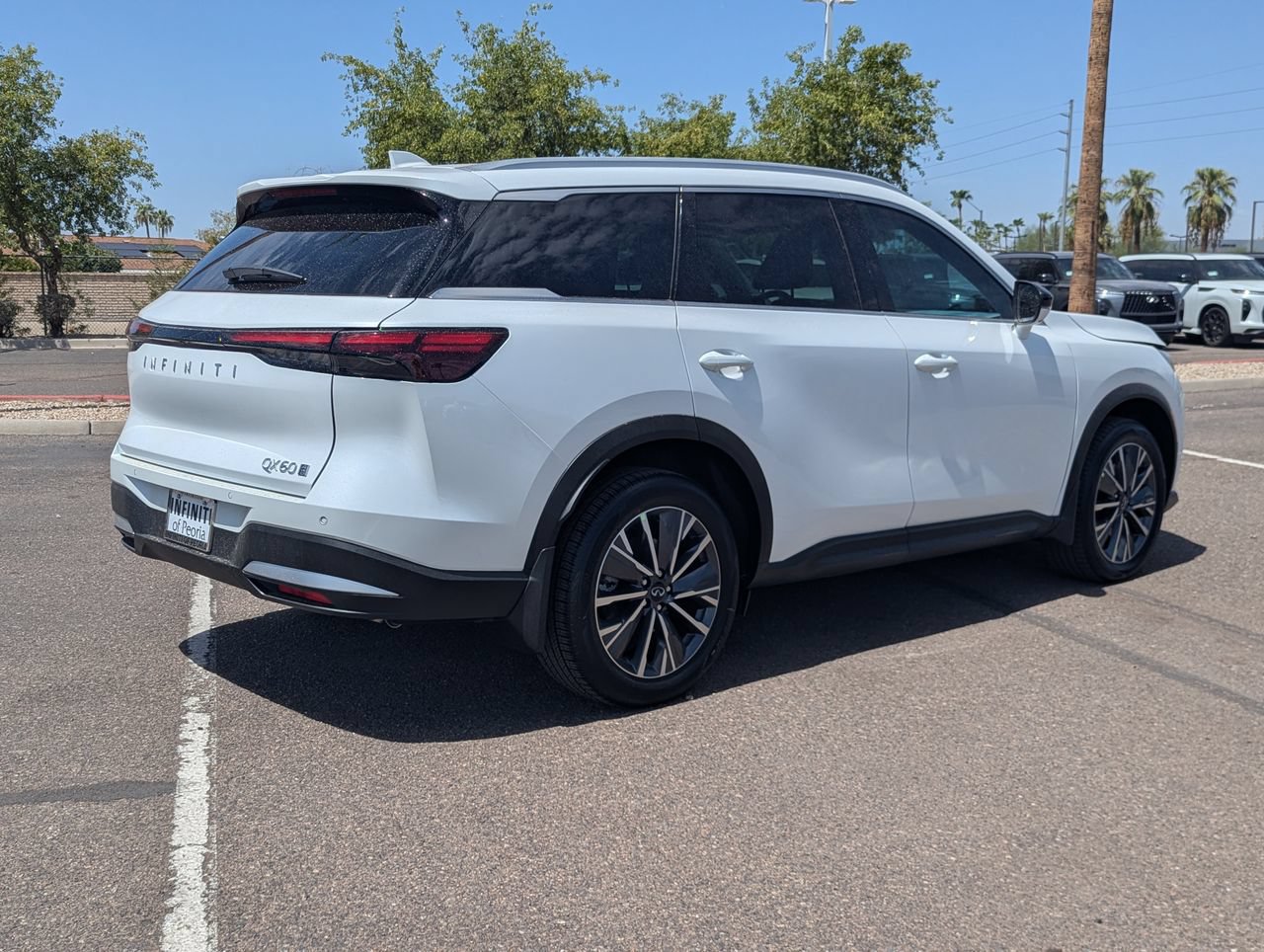 New 2027 INFINITI QX60 Luxe w/ Cargo Package AWD/4WD image 5