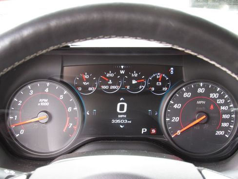 Used 2016 Chevrolet Camaro SS RWD image 20