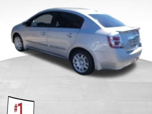Used 2012 Nissan Sentra 2.0 S w/ Convenience Pkg FWD image 1