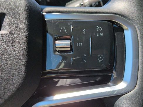 Used 2023 Land Rover Range Rover Evoque S AWD/4WD image 27